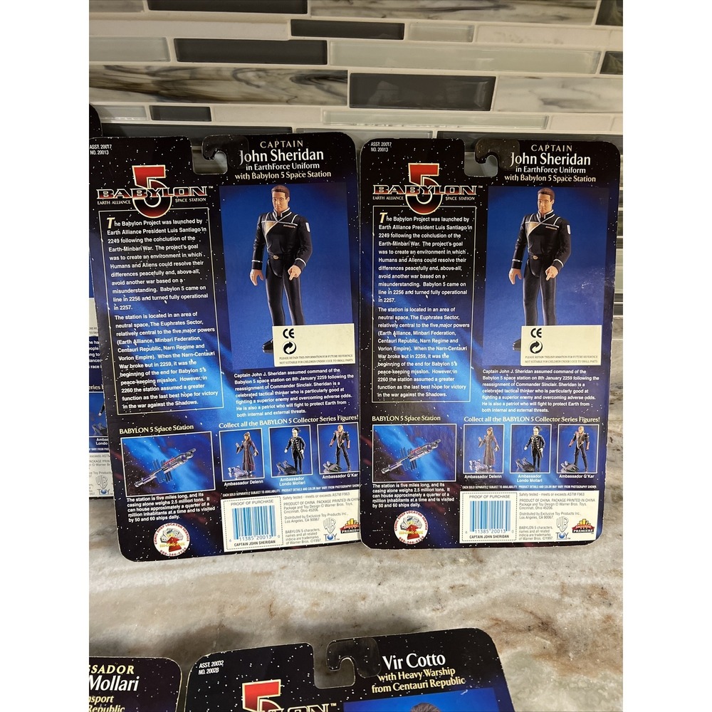 Lot of 7 Sealed Babylon 5 1997 Exclusive Premiere Action Figures- New In Box! - Picture 10 of 10